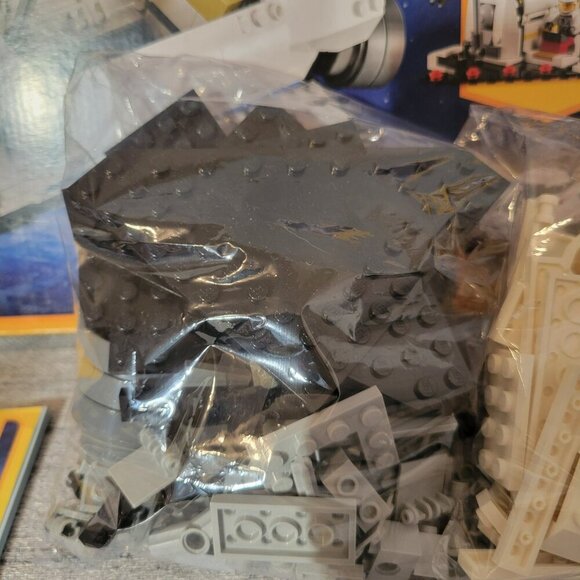 LEGO Creator Space Shuttle Explorer 31066 Building Kit for   3 in 1 Creator Space Shuttle Explorer 31066